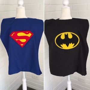 Boys Classic Make-Believe Dress-Up Batman/Superman Reversible Cape